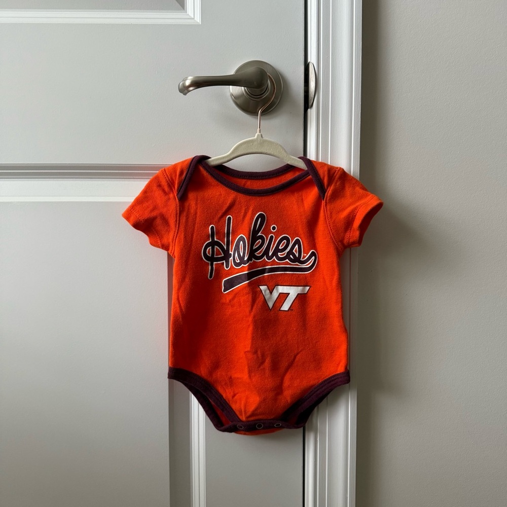 VT • Onesie